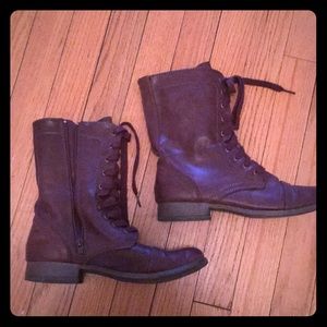 Last chance - Red ankle boots